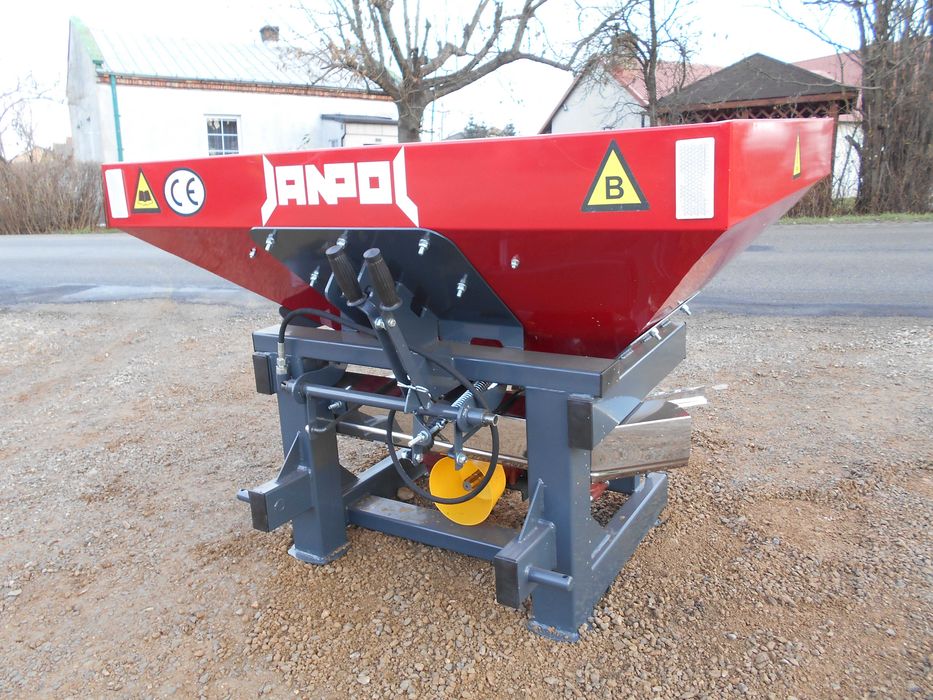 Rozsiewacz nawozów 600 - 1200l HYDRAULICZNY malowany/ocynk OD RĘKI