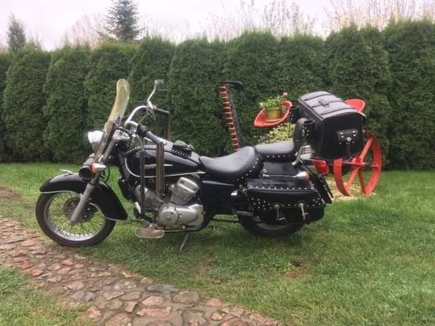 Motocykl Honda Shadow 125 cm Sieciechów • OLX.pl