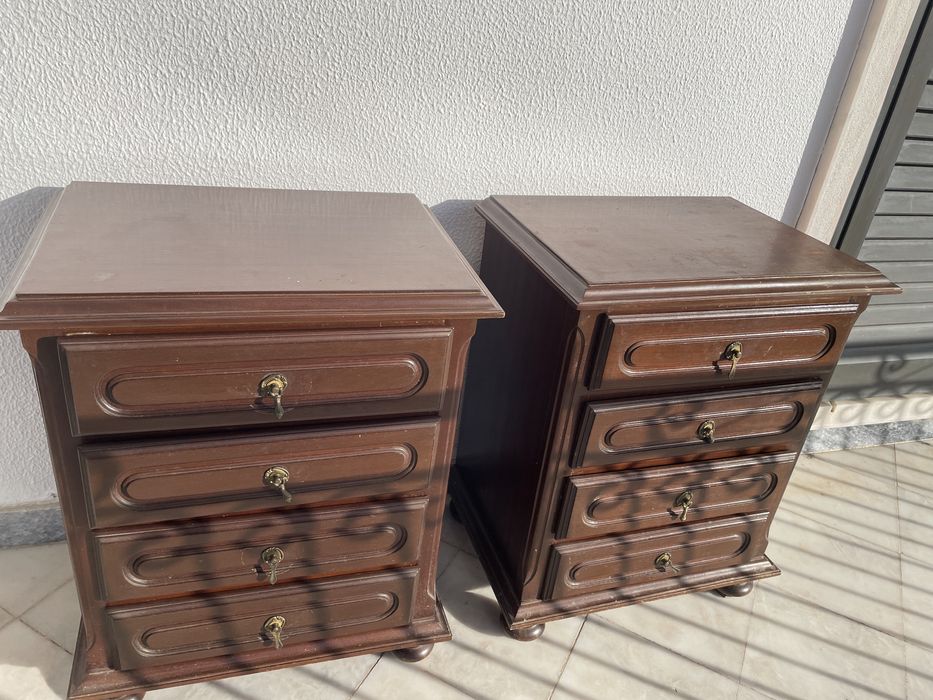 Mesa de cabeceira  para quarto