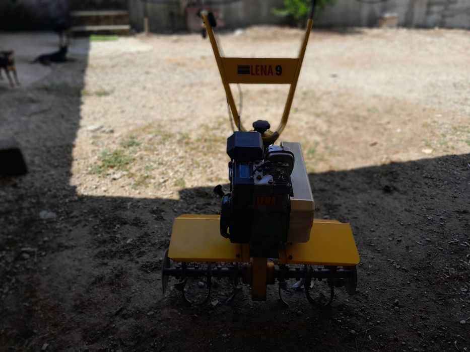 Motoenxada,  vendo para desocupar , visto ter outro e já não precisar
