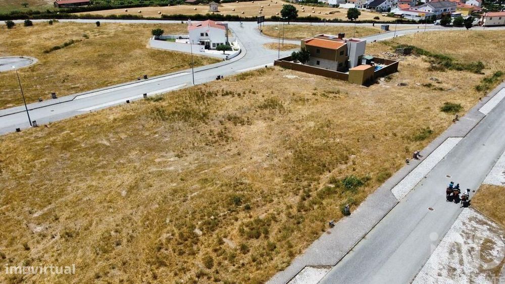 Terreno em Almeida de 550,00 m2