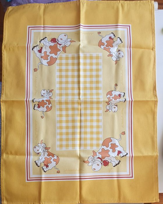 Pano de cozinha em tons amarelo