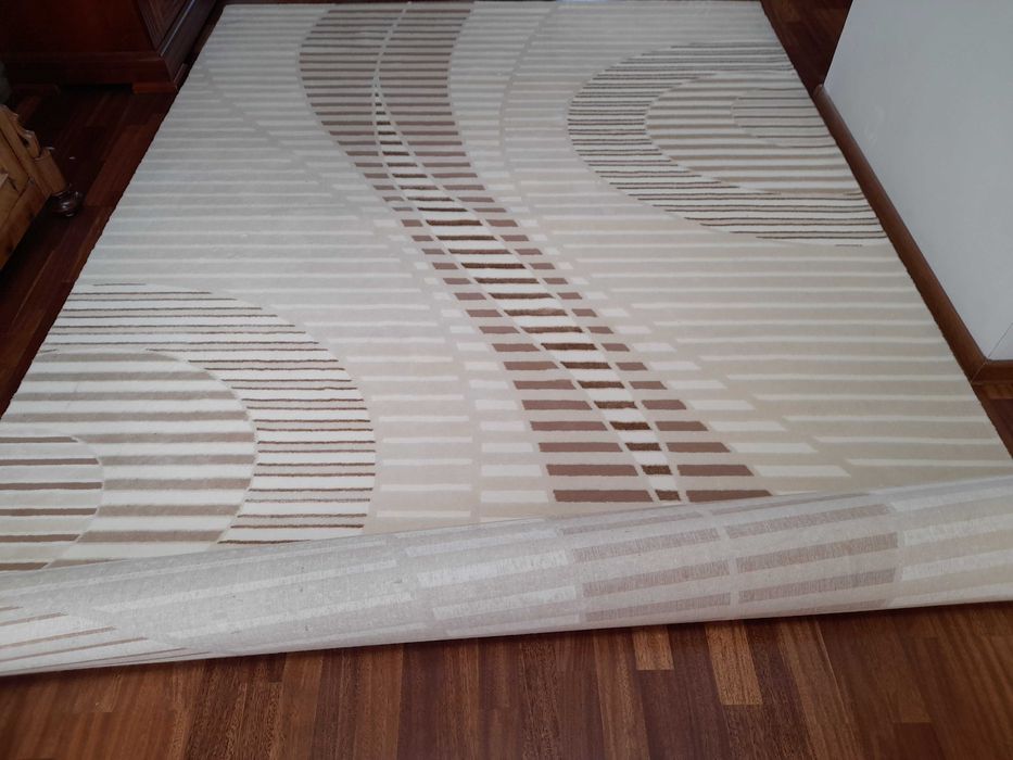 Dywan z wełną 290 cm x 200 cm - NOWY