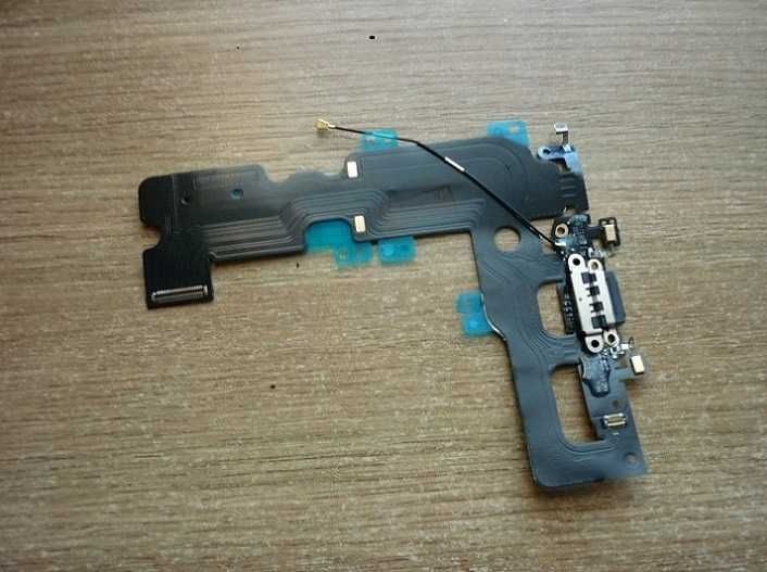 Шлейф зарядки для iPhone 7 Plus, с микрофоном, и разьем наушников