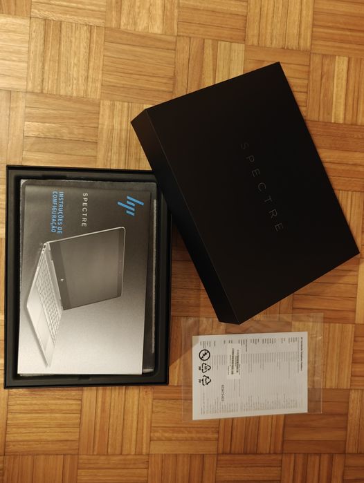 HP Spectre x360 i5 8GB Ram 256GB