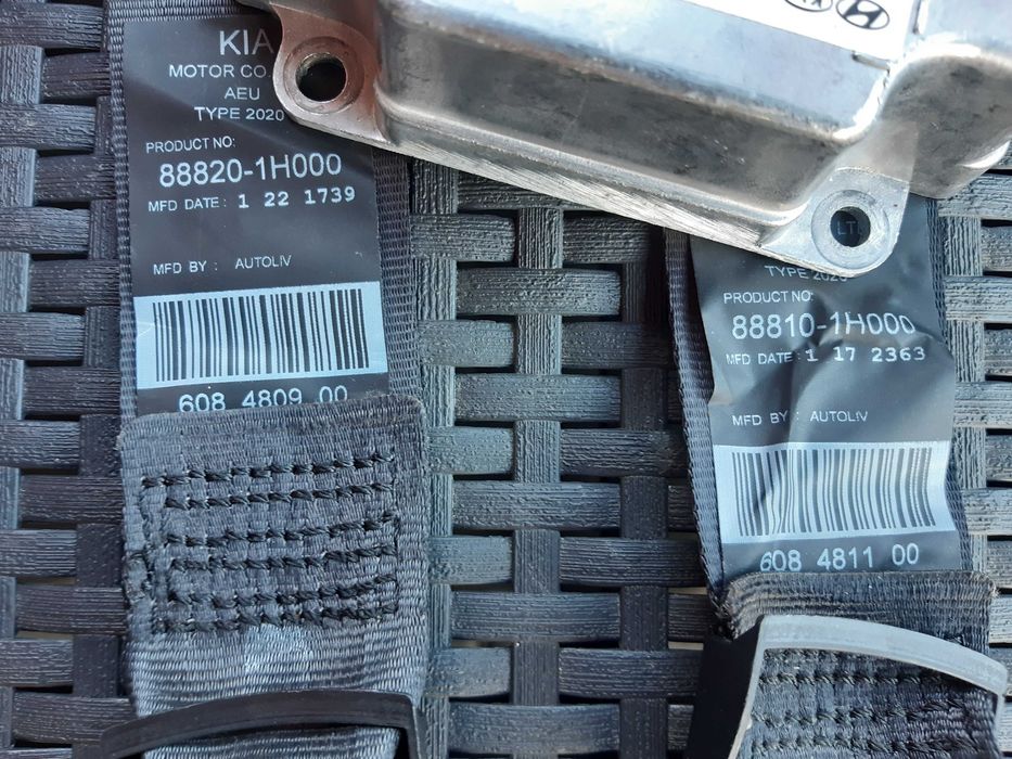Pas Pasy Bezpieczeństwa Przód  Lewy Prawy Kia Ceed Hyundai i30 07-12r