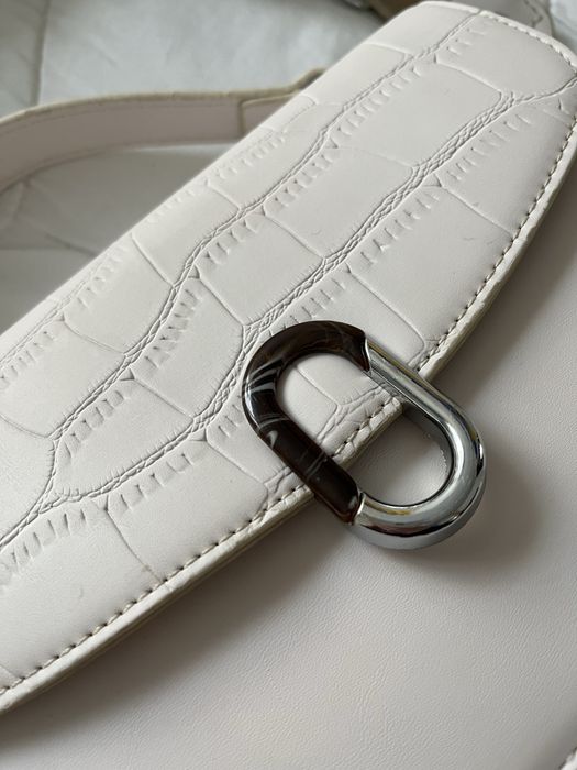 Сумка клатч в молочному кольорі