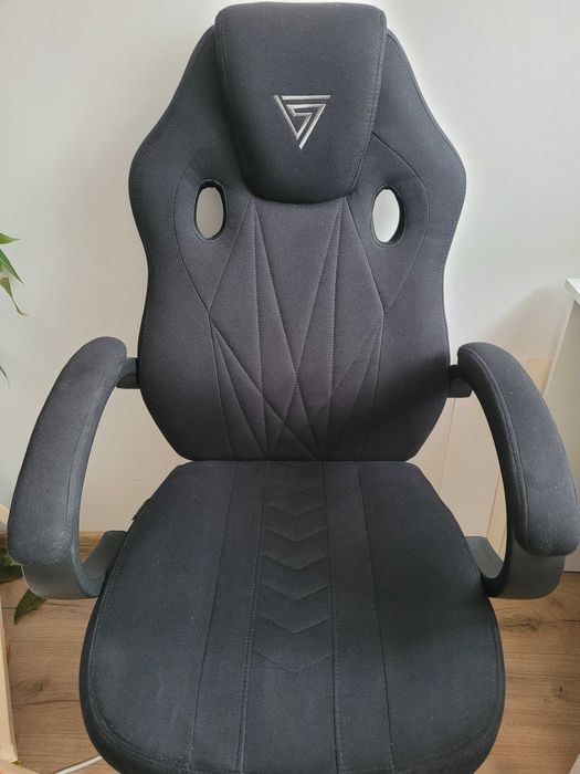 Krzeslo/Fotel biurowy