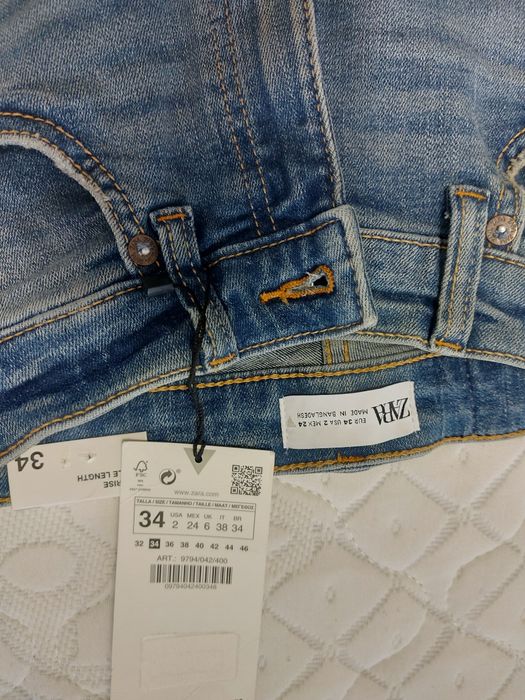 Джинси Zara 34 розмір