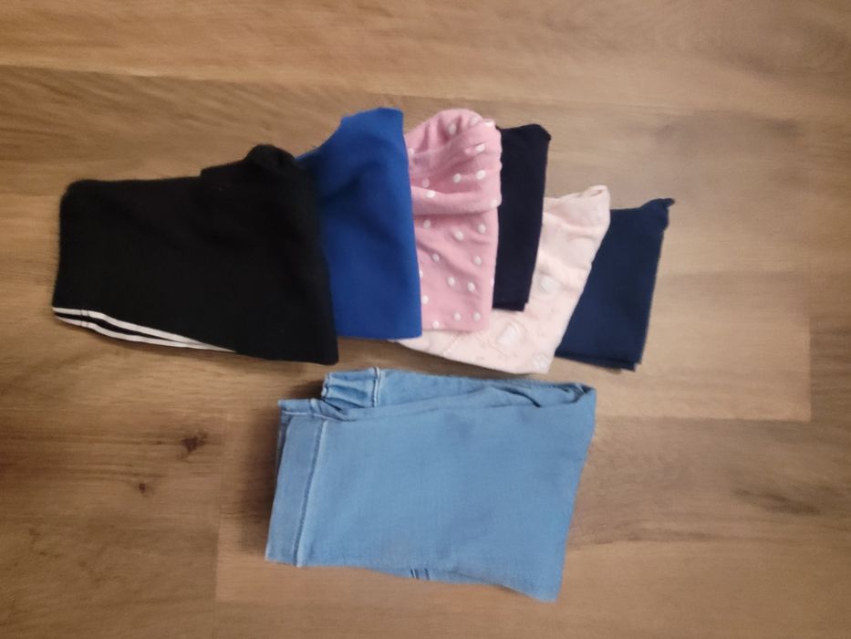 Zestaw ubrań dla dziewczynki r. 68