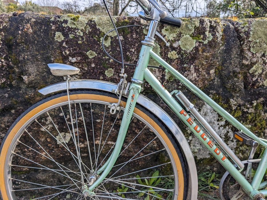 Vélo Vintage Peugeot Tradition - Cadre Alu Noir - Roues 28" - Fabriqué En France - Occasion