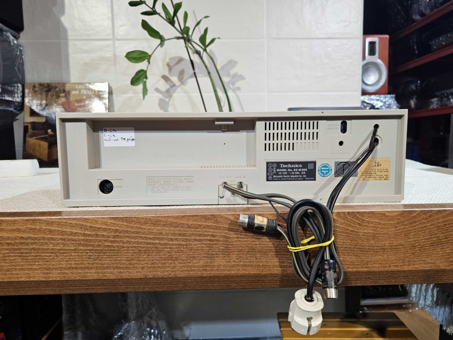 Касетна дека Technics RS-M205