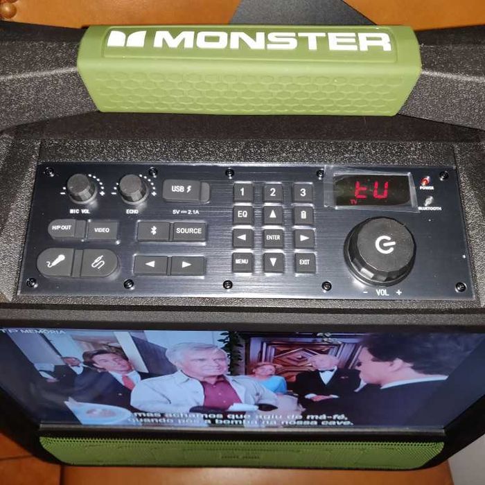 Monster VMay TV Portátil para Exterior  [PROMOÇÃO 399€]