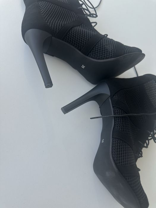 Взуття для High Heels. Розмір 39. НЕ КИТАЙ! Дуже якісне.