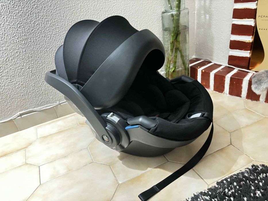 Ovo de bebé (autocarro)