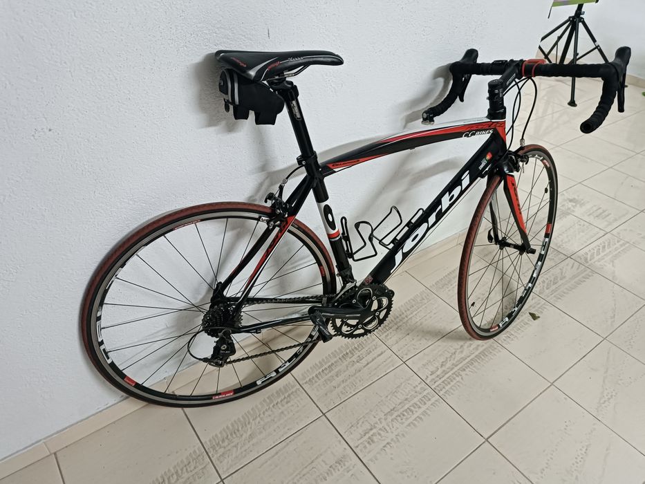Bicicleta estrada jorbi