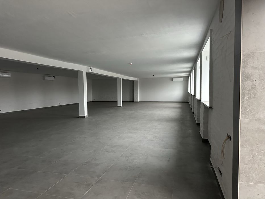 Оренда фасадного комерційного приміщення Ківерці, 350 м2 з новим ремон