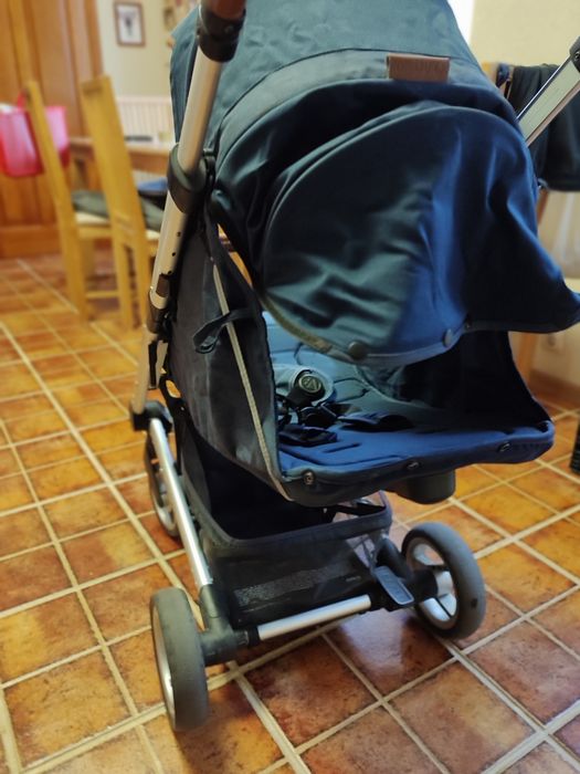 Продам наш візок каляску дитячу в ідеальному стані Mutsy nexo