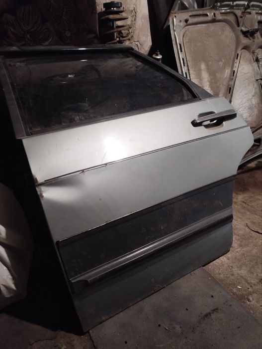 Продам двері ваз 2109-99