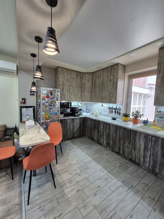 Продам 3к квартиру 87м2 жк Олимпийский Левобережный-3 103000$