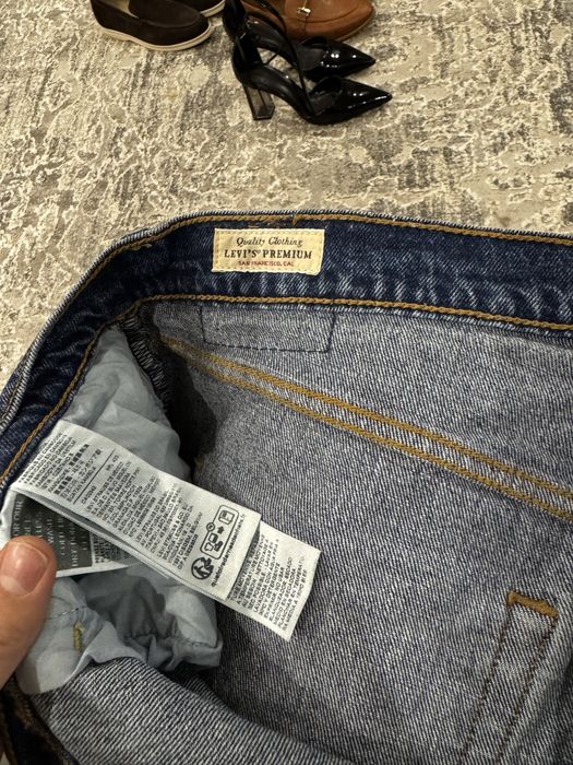 Джинси Levis жіночі оригінальні, повністю нові, не підійшли по розміру