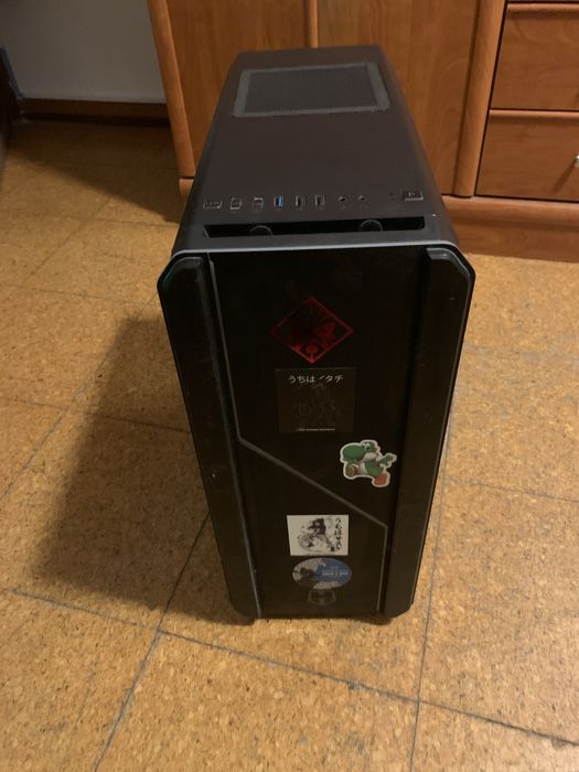 Torre de PC a ideal par ajogos medios e trabalhos