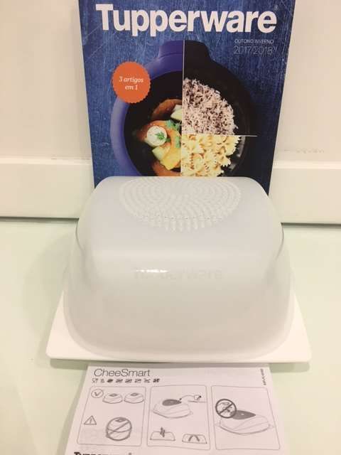 Queijeira quadrada Tupperware - Super Preço