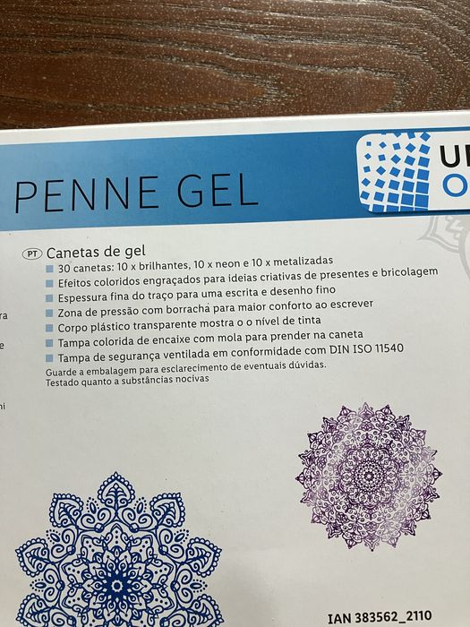 30 canetas de gel