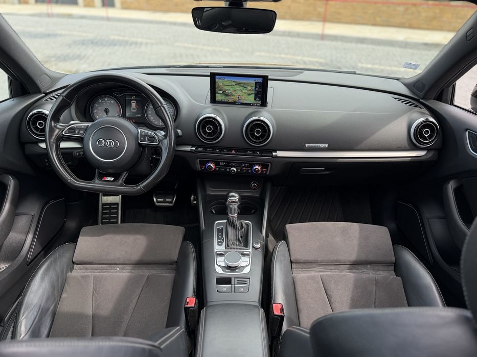 AUDI S3 SPORTBACK 2.0 TFSI “ LOOK RS3 “