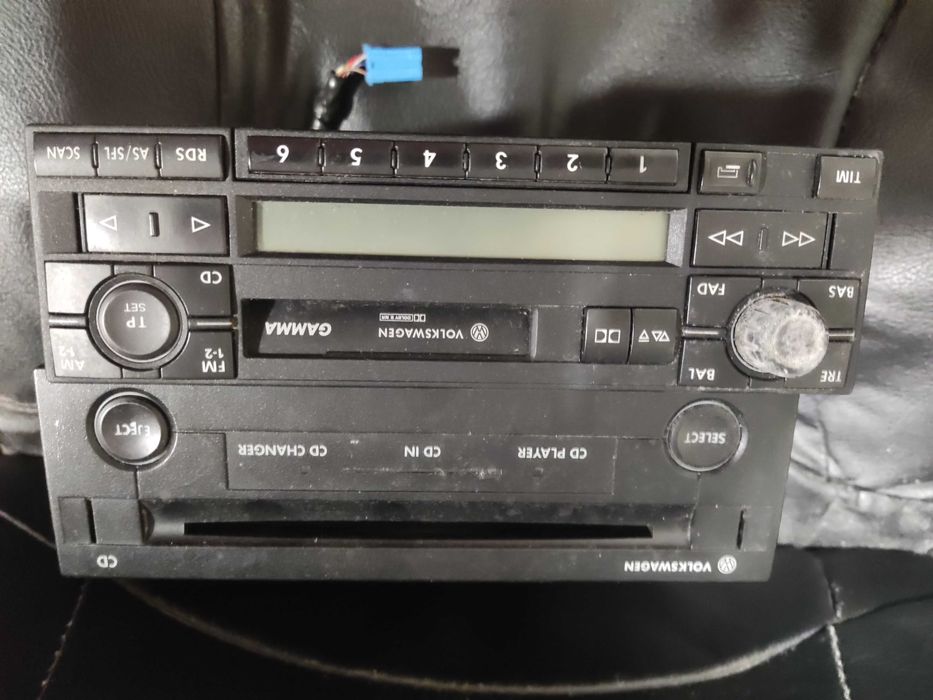 Radio Original c/CD para VW Golf IV