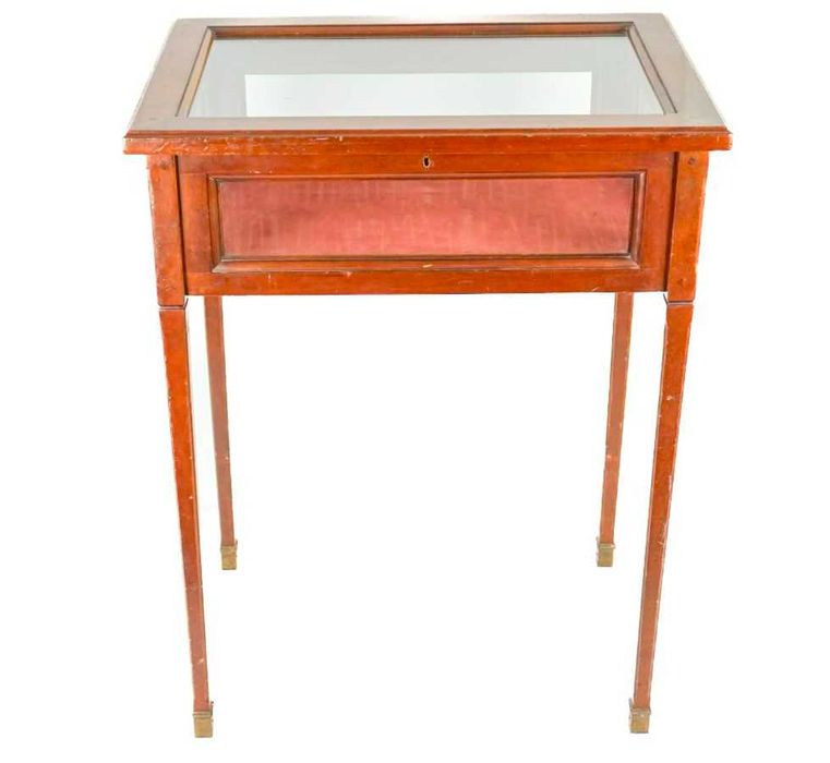 Mesa Vitrine em Madeira