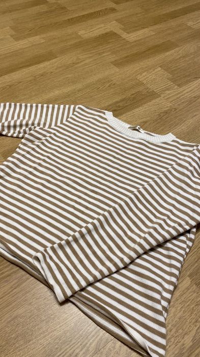 Свитер в полосочку