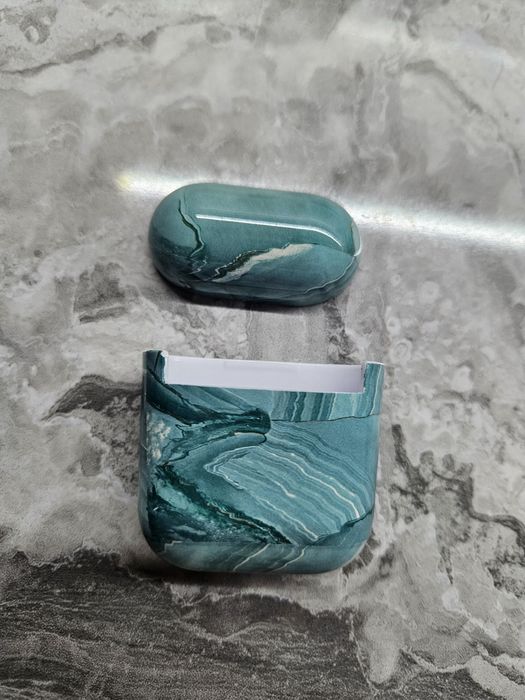 Чехол для наушников airpods