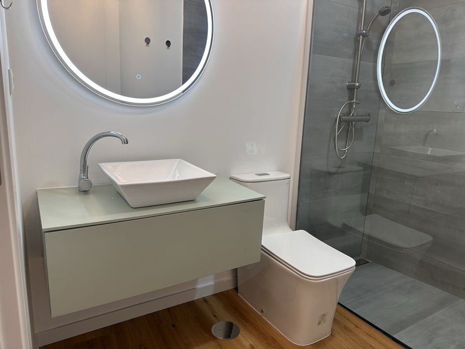 Grande negocio Andar moradia t1  a 200   Meteos do  rio douro