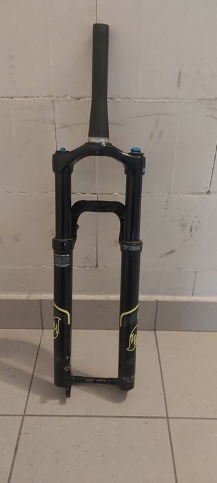 Fox rhythm 32 130 mm skok