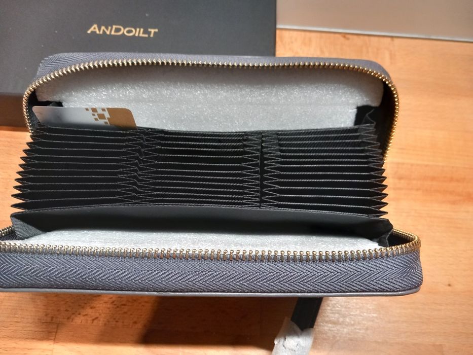 Portfel ANDOILT Damskie etui