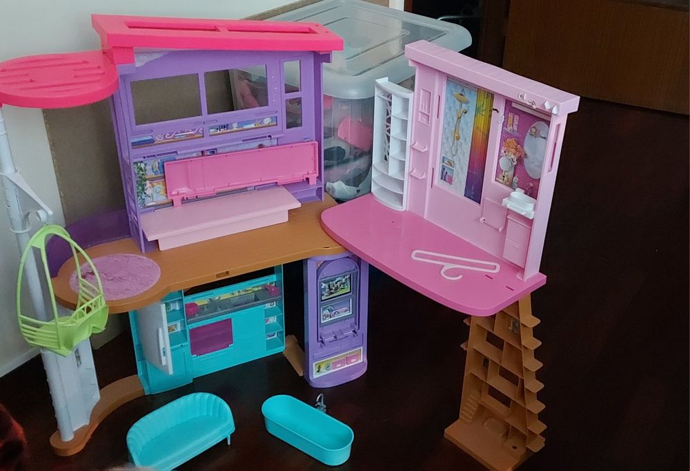 Casa Da Barbie - Brinquedos - Jogos - OLX Portugal