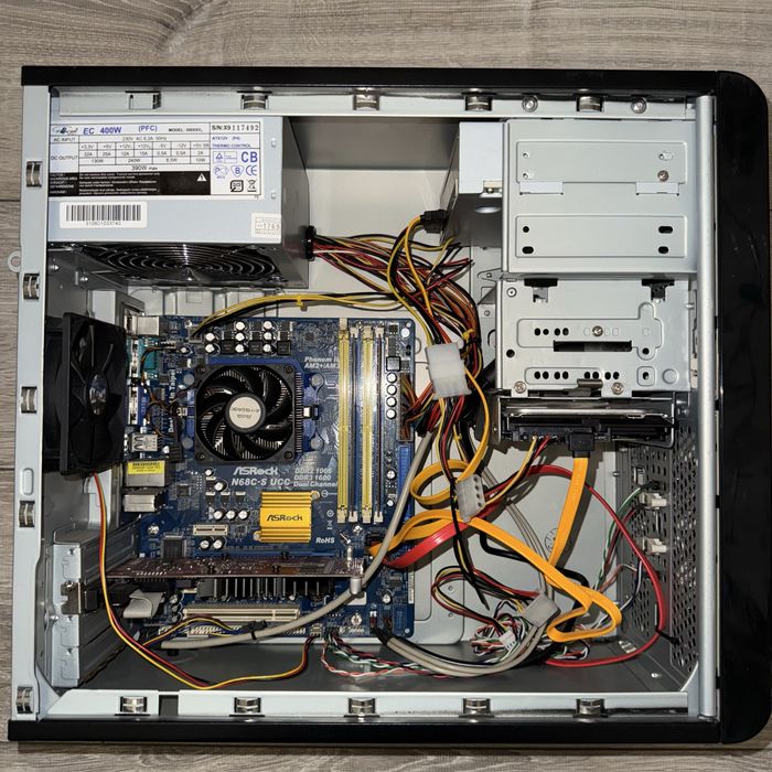 Komputer PC Win7 oryginalny 8 GB RAM, 1 TB HDD, sprawny