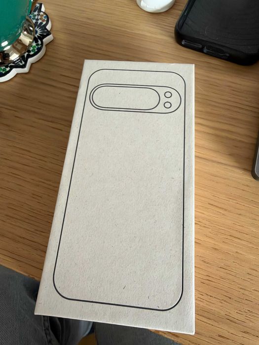 Google Pixel 9 Pro 128GB | Bateria 100% | Stan bdb | Pudełko + Etui Mous
