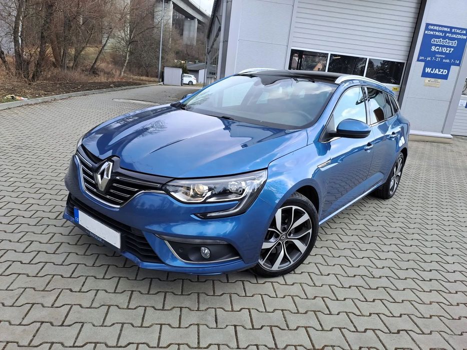 Renault Megane nawigacja, kamera, masaże, bose, sam parkuje, szyberdach, 2 karty
