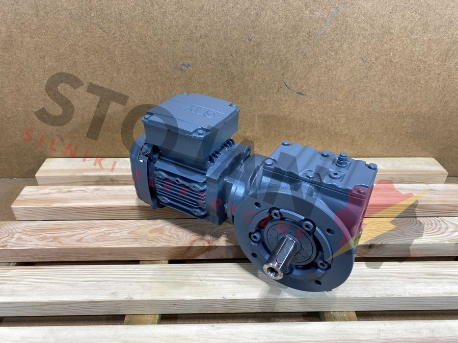 motoreduktor / przekładnia 0,37kW 25obr. 3fazowy SEW