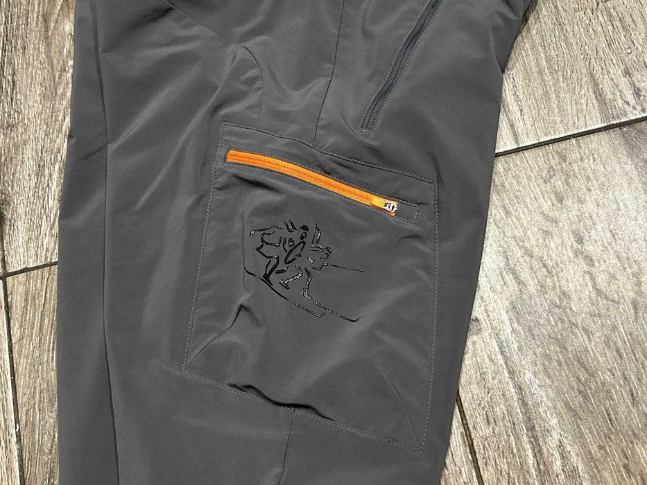 BERGANS TORFINNSTIND Damskie Spodnie Softshellowe Trekkingowe roz S