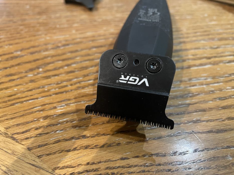 Maszynka do strzyżenia i trymer VGR V640