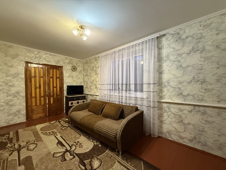 Продаж будинку та 8 соток землі біля Вінниці | с. Майдан Чапельський