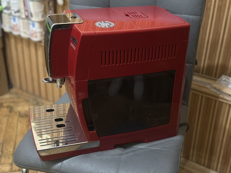 Кавомашина Delonghi
