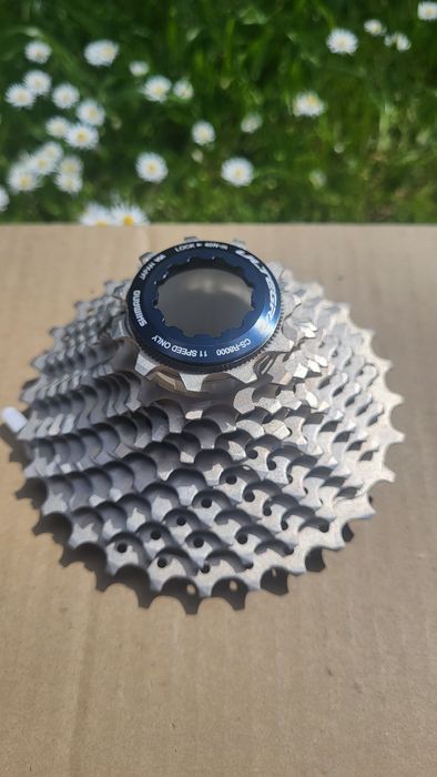 Касета Shimano Ultegra R8000 дуали,шатуни,задній перемикач 11