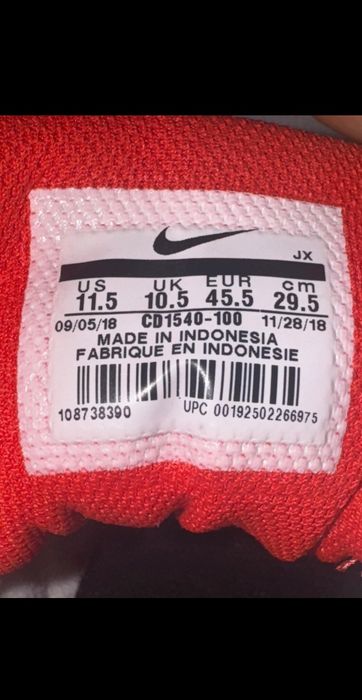 Nike Air Max IVO R45,5/29,5
White Habanero Red