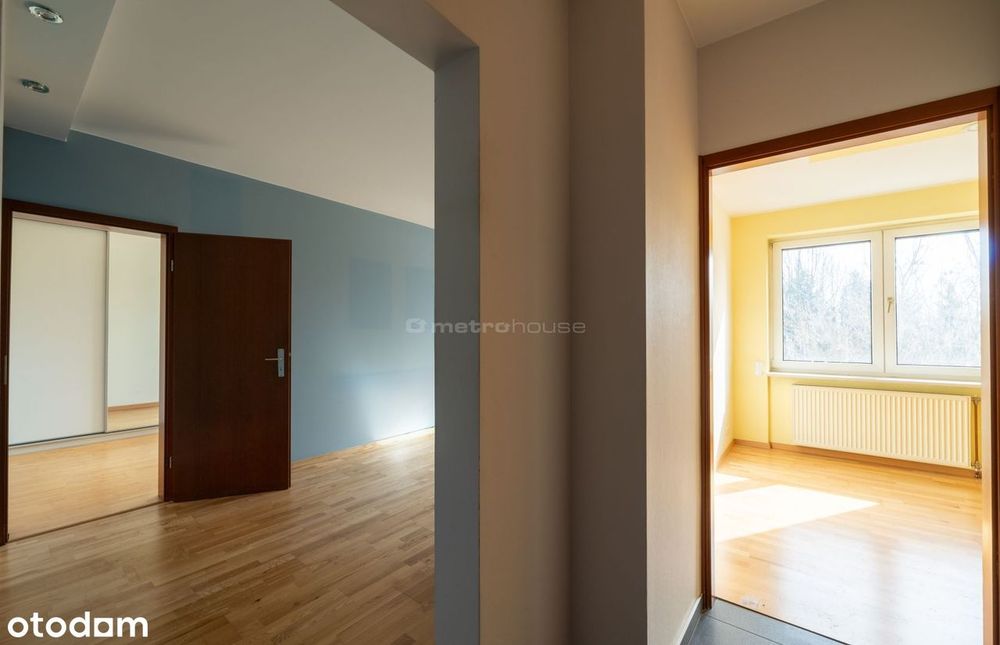 Apartament - 4 pokoje z garażem i balkonem!