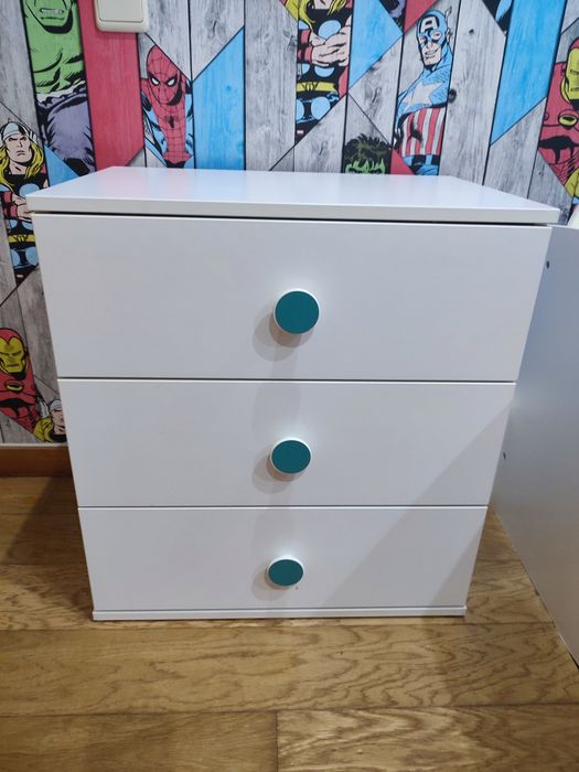 Cómoda IKEA branca com 3 gavetas – Infantil