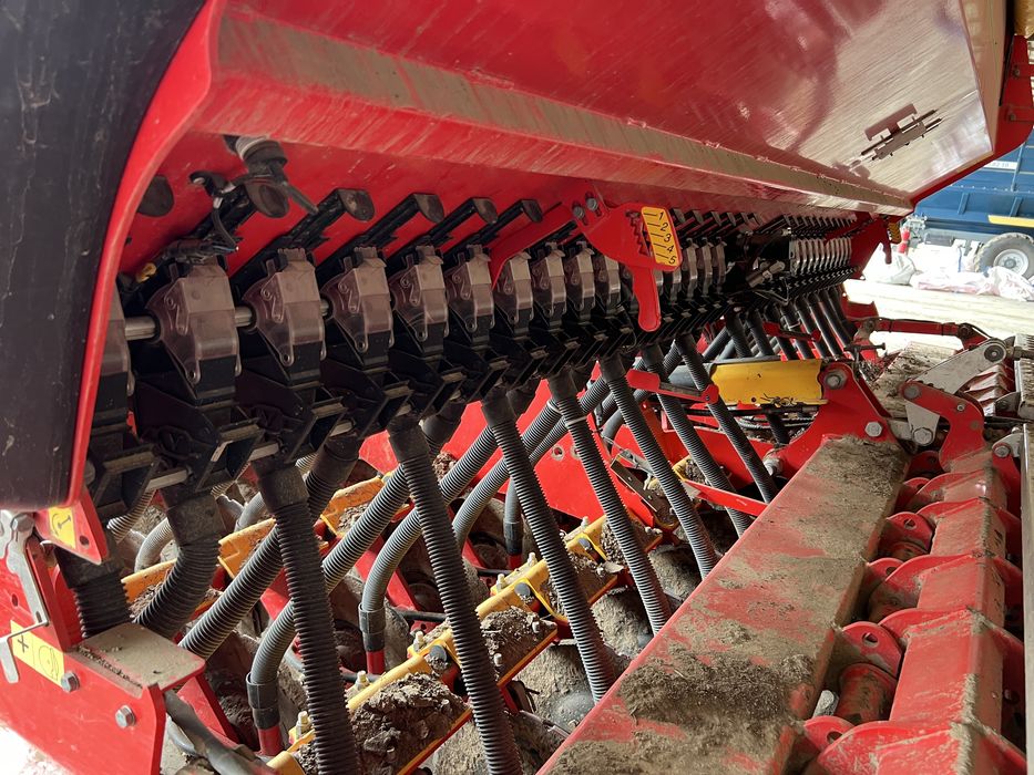 Сівалка Vaderstad Rapid 400C з добривами